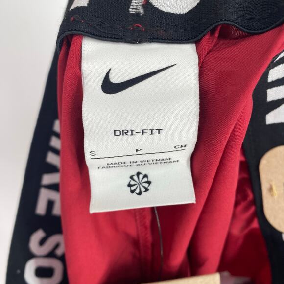 Nike Shorts Women’s Small Red Softball Sports Outdoor Active Workout - Picture 8 of 10